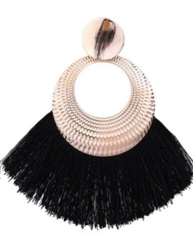 BLACK TASSEL EARRING - LIMA'Z KOLLECTION